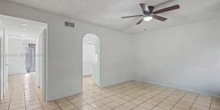3764 SW 60th Ter Gallery 16