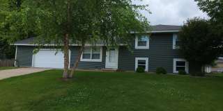 921 Oriole Dr Gallery 1