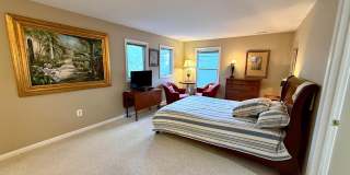 110 ANNAPOLIS Street Gallery 19