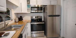 3530 NW 52nd Ave Gallery 4