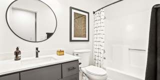 Silver Oak Apartments Gallery 11