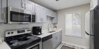 Madison at Adams Farm Gallery 2