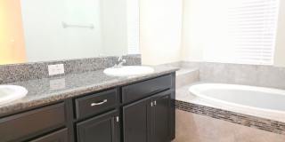 Spacious Pond-View Home with 4 Bedrooms, Office, Flex Space & Oversized Screened Lanai in Channing Park! Spacious Pond-View Home with 4 Bedrooms, Office, Flex Space & Oversized Screened Lanai in Channing Park! Gallery 30