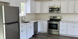 5228 Marconi Avenue - 5230 Gallery 1