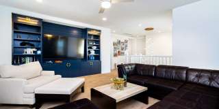 Gorgeous Custom Upgraded Serrano Home! Gallery 15