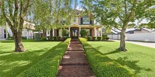 221 SPRING ROSE Drive Gallery 2