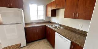 5719 BAINBRIDGE Avenue Gallery 6