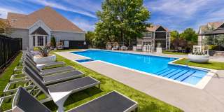 Market 1900 Apartment Homes Gallery 1