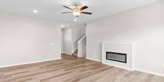 Beautiful Split Level 5 Bedroom Home - Hills of Olde Savannah Gallery 8