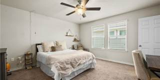Newly Constructed, 4 BR / 3 BA Home - 2 Car Garage - Pool - Close to Mueller Gallery 14