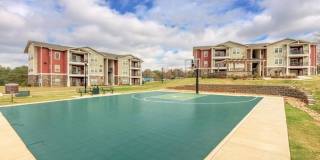 Yugo Charlotte College Downs - Student Housing Gallery 8