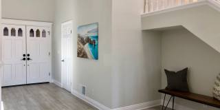 Spacious and Bright Furnished 4 Bedroom Home in Gated Community Gallery 11