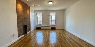 1795 Lexington Avenue Gallery 2