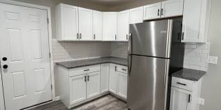 3 Bedroom Beautifully updated Ranch Gallery 12