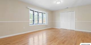 29 Foster Lane Gallery 20