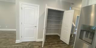 8461 Laredo Street Gallery 23