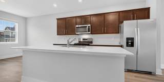 10708 MERIDIAN HILL Way Gallery 17