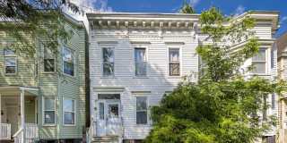 489 Hamilton St - 1 Gallery 27