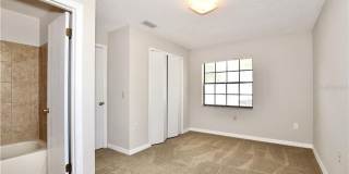Just Listed!   Updated 2 Bedroom Townhome located in Downtown Orlando Gallery 10