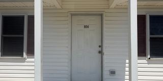 Two bedroom, one bath apartment in Burlington Gallery 1