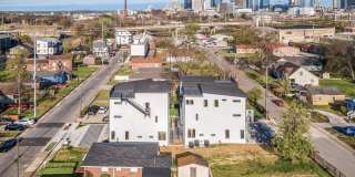 Stunning 4 Bedroom in Nashville Gallery 28