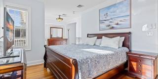 104 S Oakland Ave Gallery 25