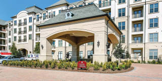 The Huntington Apartments Gallery 20