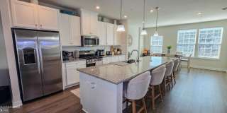 5426 GREENPOINT Lane Gallery 20