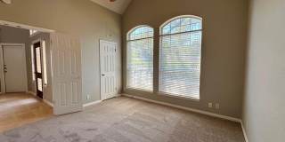 Bright home with big windows & open floorplan available in Circle C Ranch! Gallery 4