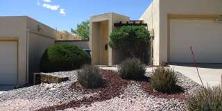 10409 Camino Del Oso NE Gallery 1