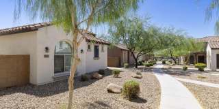2930 N RAVEN -- Gallery 27