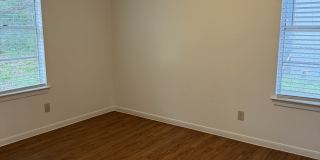 4714 Creek Bend Dr Gallery 24