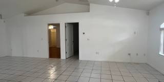Single family Home with Florida room! Gallery 5