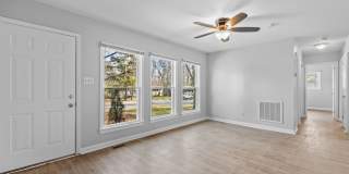 Beautiful 3BR Home in SE Raleigh - Fully Renovated + HUGE Fenced in Yard! Gallery 4