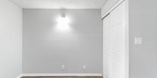 Luxe at Meridian Gallery 23