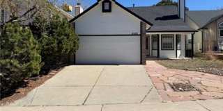 Spacious 6BR House in Aurora Gallery 1