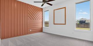 620 Godley Gallery 20