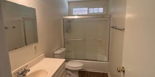 4 Bedroom 2 Bath Ranch Style Home in Lemoore Gallery 12