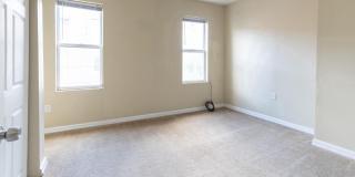 928 S 18TH Street Gallery 26