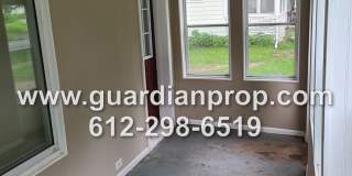 House in Midway Available September 1, Updated Kitchen & Bath, Fenced Yard, 2 Car Garage Gallery 3
