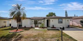4 Bedroom in Port Richey - WITH POOL Gallery 3