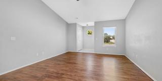 Great Location - 3/2 close to Downtown Bentonville! Gallery 9