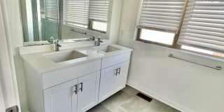 3103 BEACHVIEW Lane Gallery 42