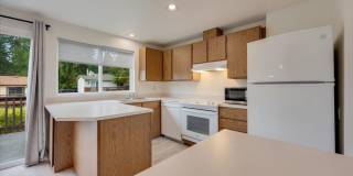 3bd/2ba Bothell Home Gallery 9