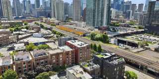 814 W Hubbard Street Gallery 20