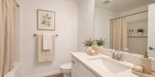 2925 NE 6th Avenue Gallery 20