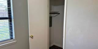 4 Bed, 2 Bath Home on Cul-de-sac Gallery 15