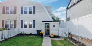 202 N ABERDEEN Avenue Gallery 1