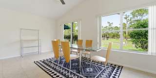 5562 Reynolds Road Gallery 27