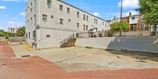 430 IRVING Street NW Gallery 31